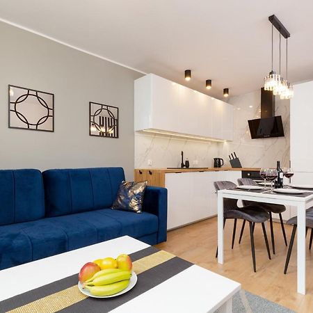 Beautiful Two-Bedroom Apartment Warsaw Bielany By Noclegi Renters 외부 사진